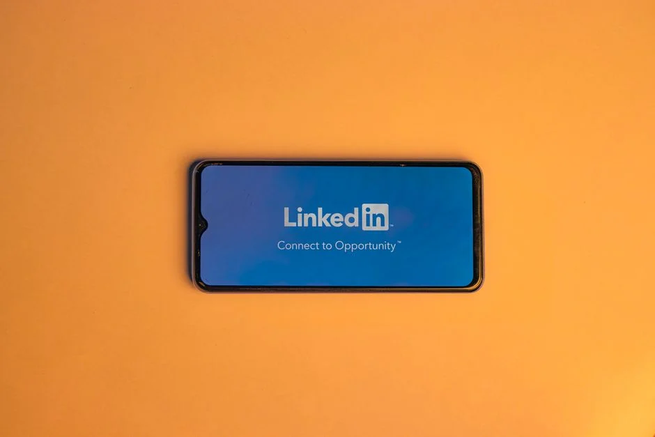 LinkedIn profile optimization for freelancers - image 1